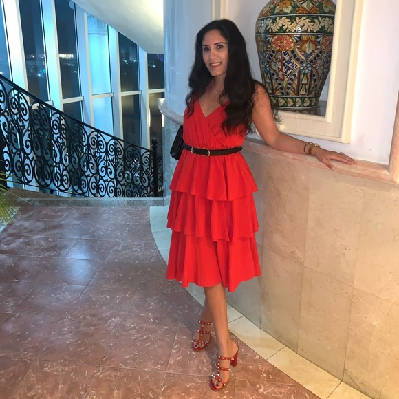 Meet your Posher, Dani - Picture 3 of 6